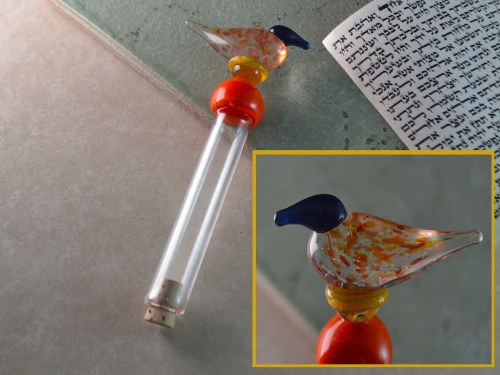 A bird glass Mezuzha